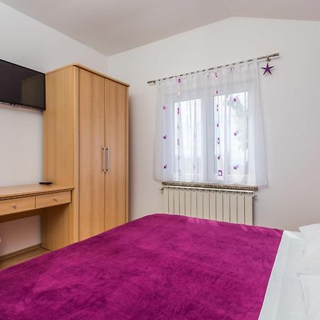 2 Bedroom Beautiful Apartment In Rukavac Rukavac  Εξωτερικό φωτογραφία