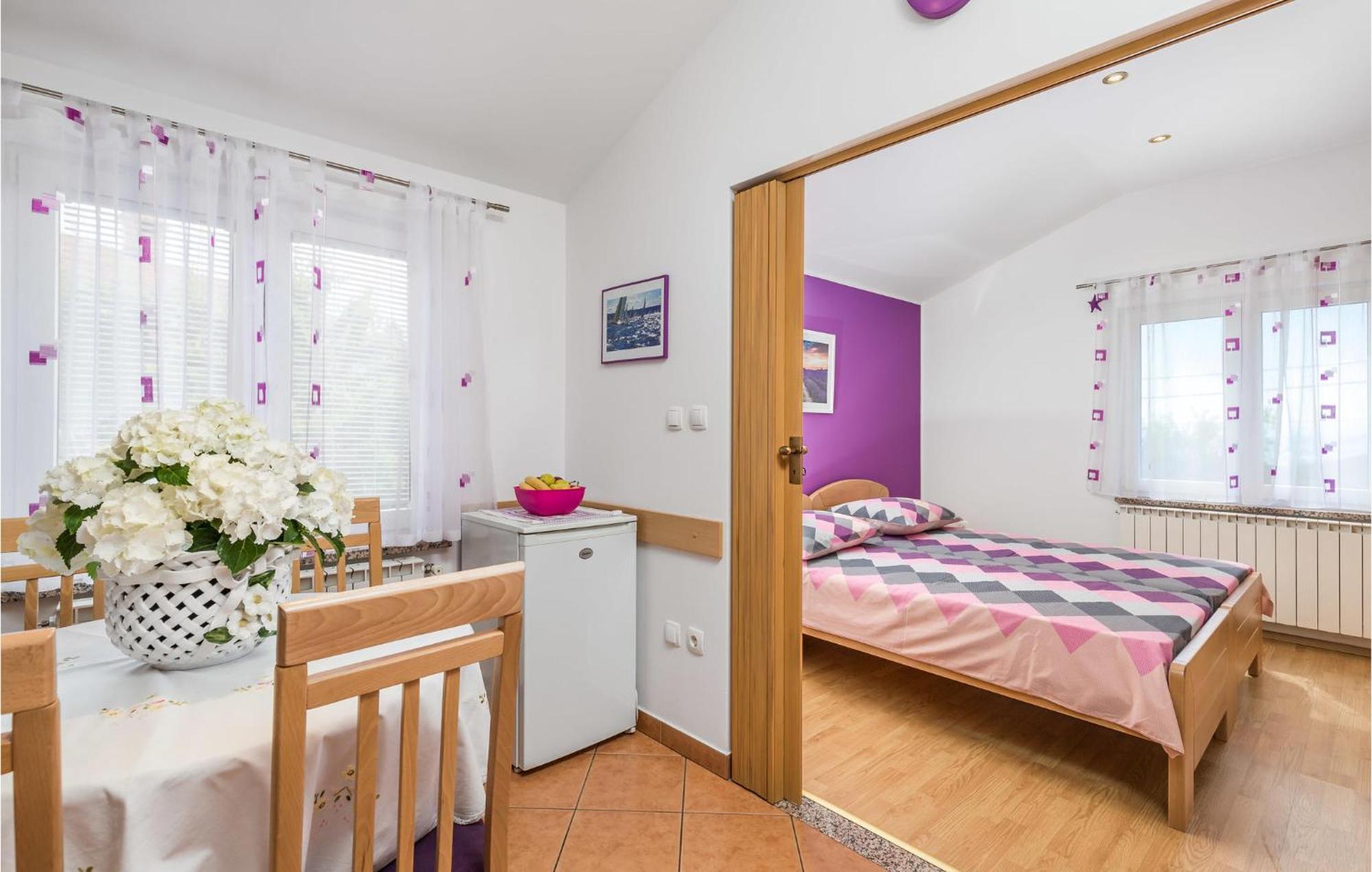 2 Bedroom Beautiful Apartment In Rukavac Rukavac  Εξωτερικό φωτογραφία